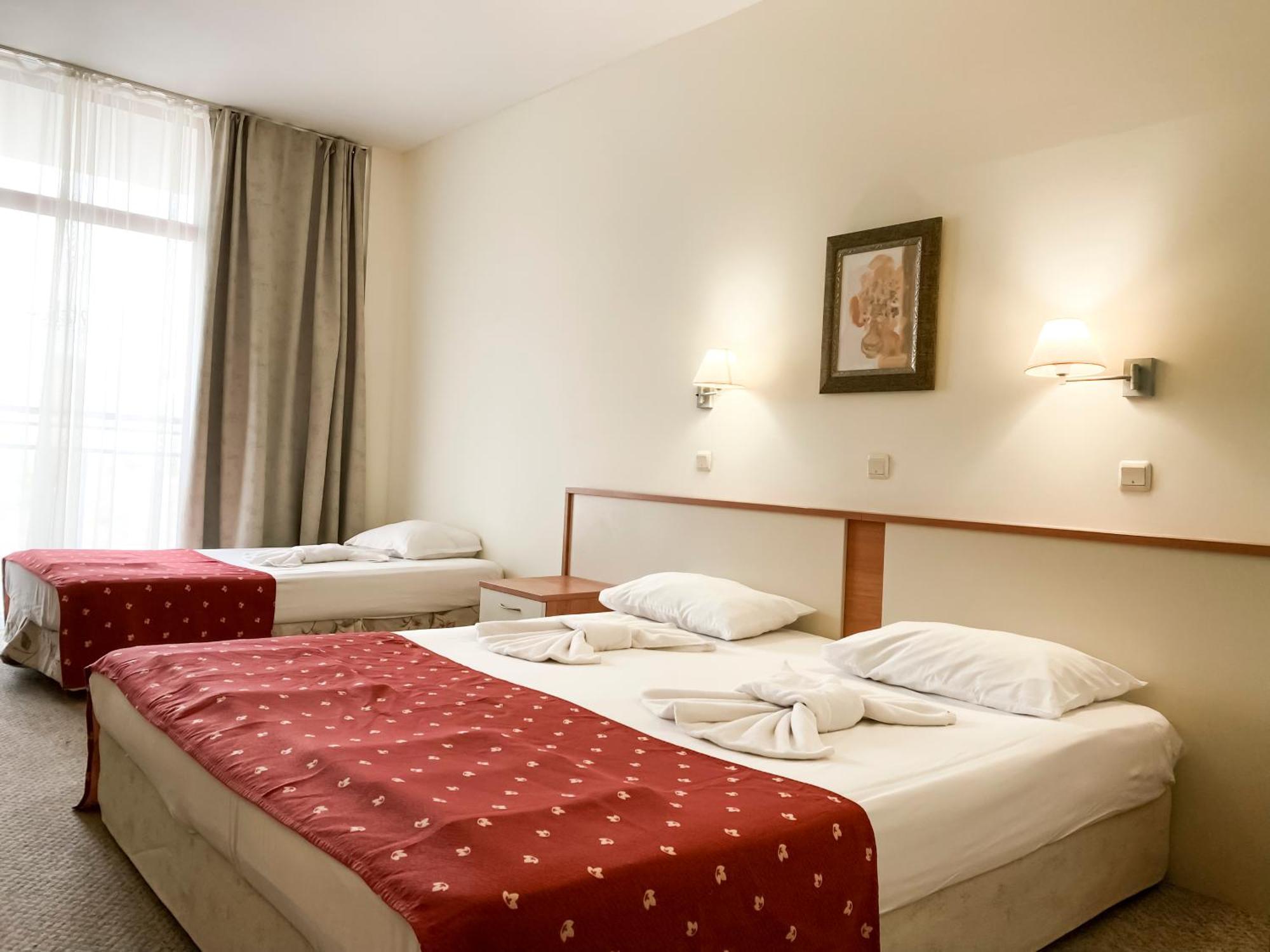 Helios Spa Hotel Golden Sands Exterior photo